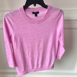 Jcrew Merino wool sweater in a Heathered Lavender Color. Size Petite Medium.